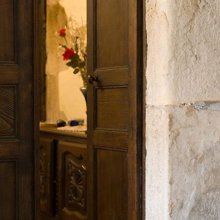 Chambres D'Hotes Jauregia Saint-Etienne-de-Baigorry Dış mekan fotoğraf